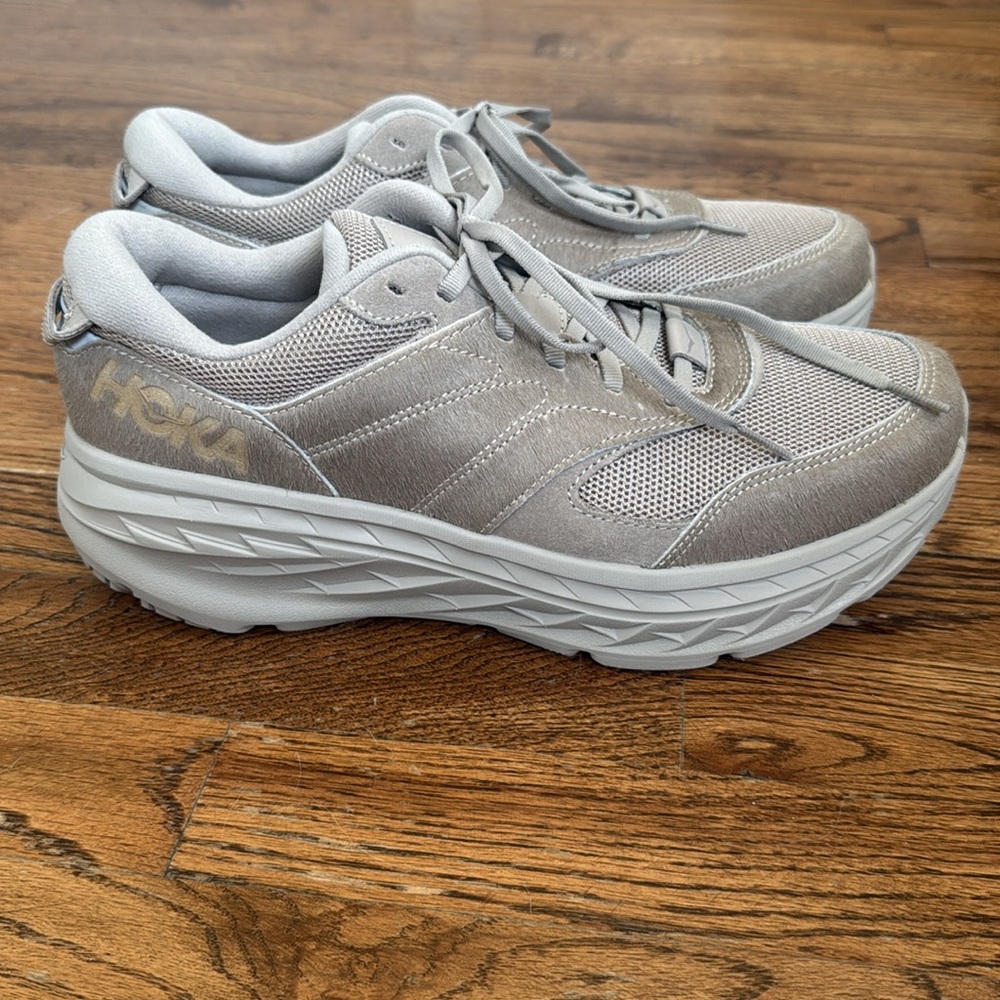 Hoka Men’s Bondi 10.5 New in Box